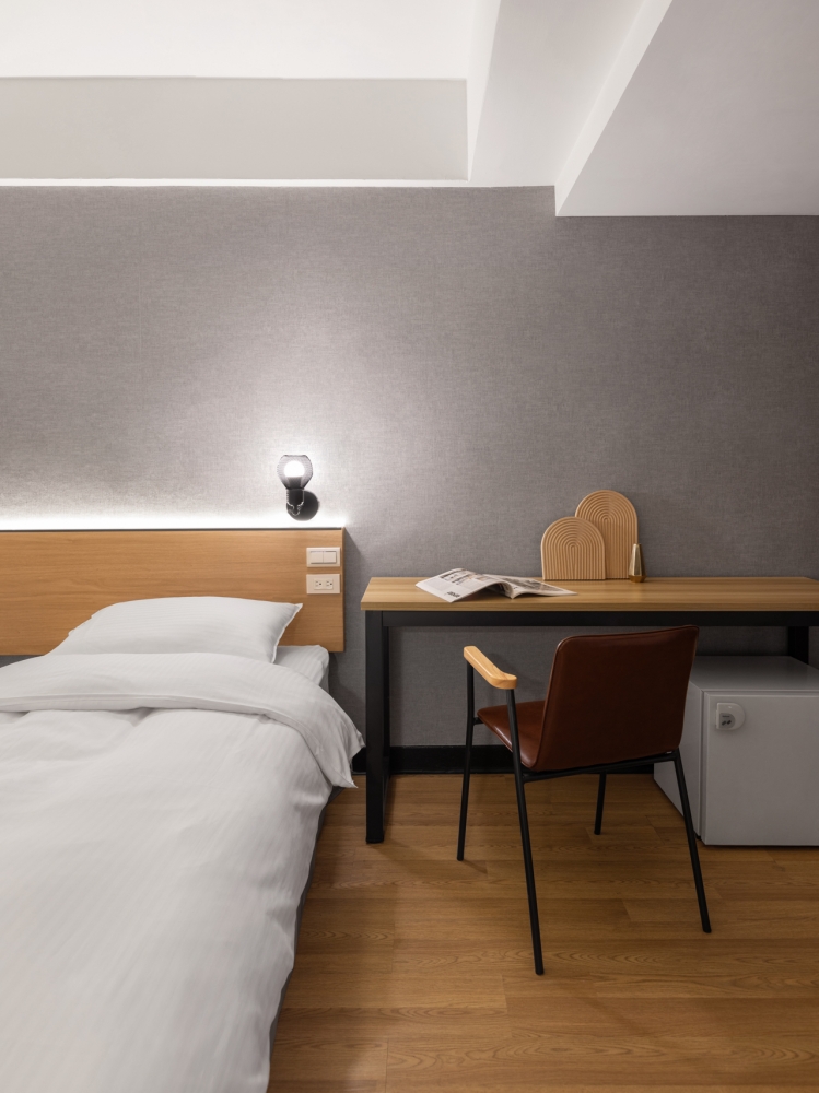 洛碁大飯店(新仕界)-公區及房型_裝修設計工程