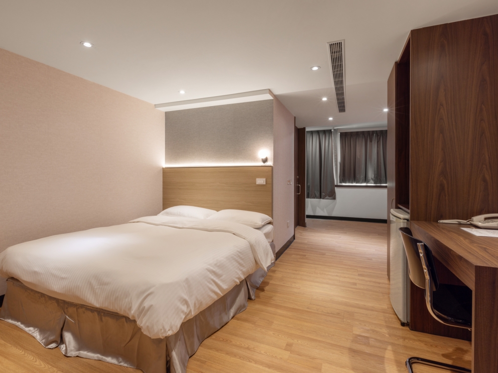 洛碁大飯店(新仕界)-公區及房型_裝修設計工程