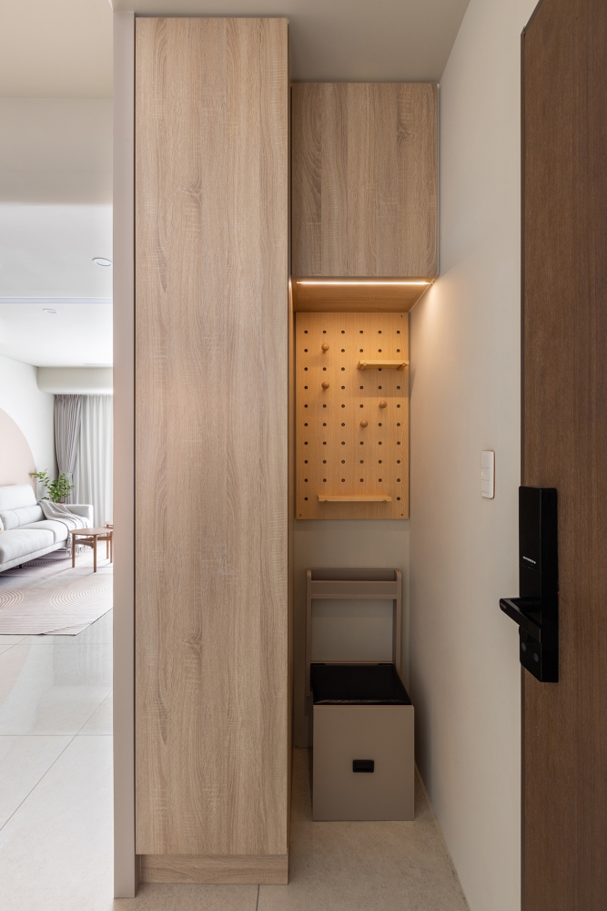 三重寶石曾小姐