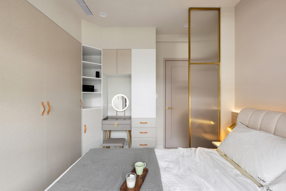 三重寶石曾小姐