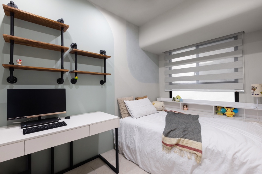 三重寶石曾小姐