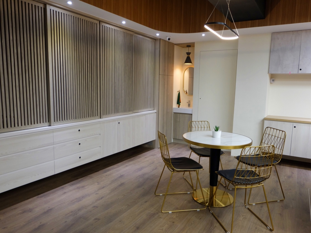 吳董松江路辦公室設計裝修案