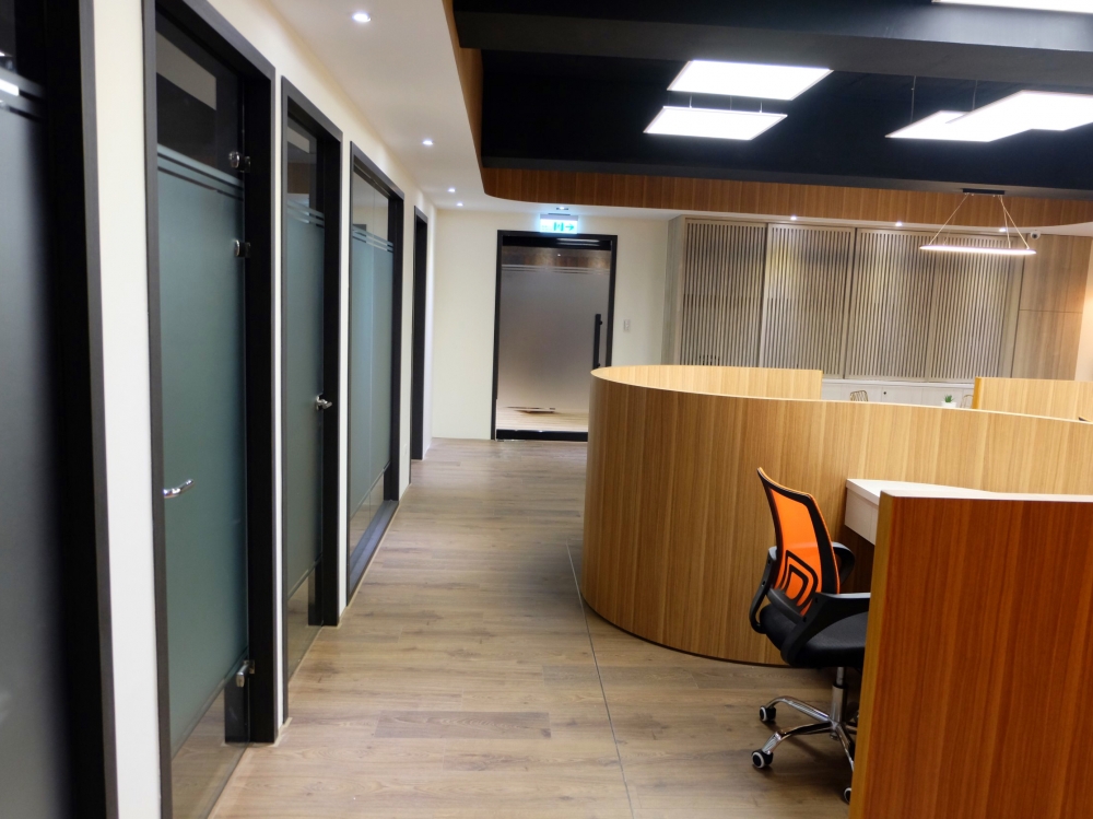 吳董松江路辦公室設計裝修案