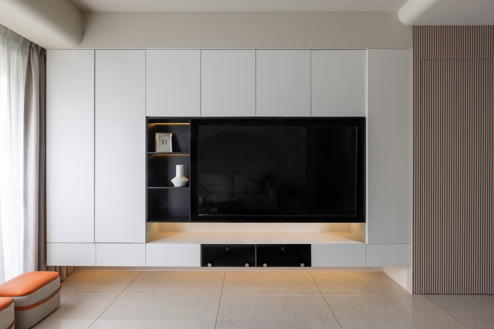 三重寶石曾小姐