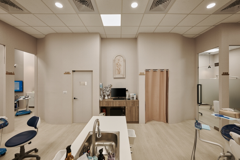 舒適美牙醫診所