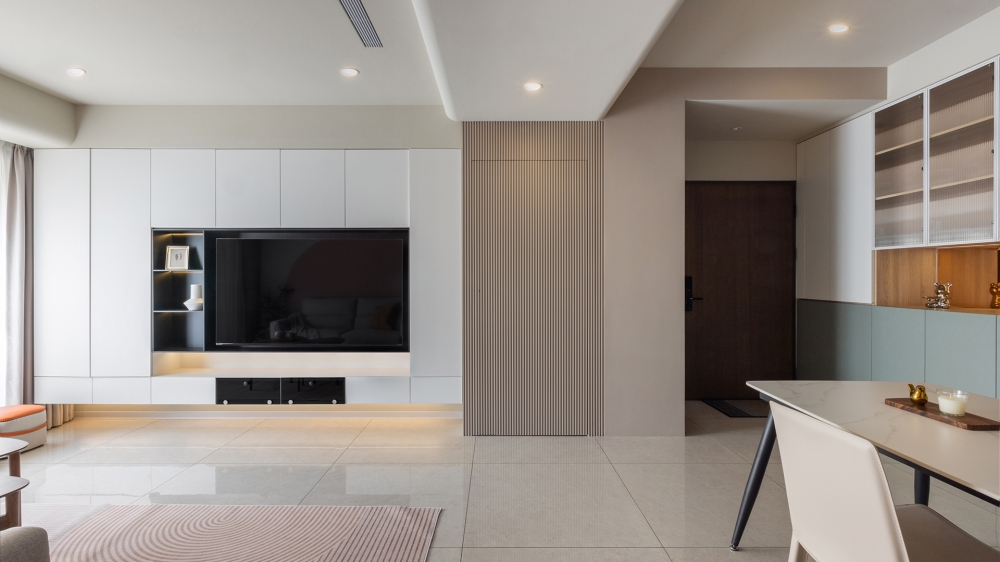 三重寶石曾小姐