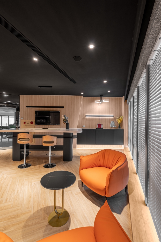 亞洲遠距微創手術中心．醫學影像教學棚